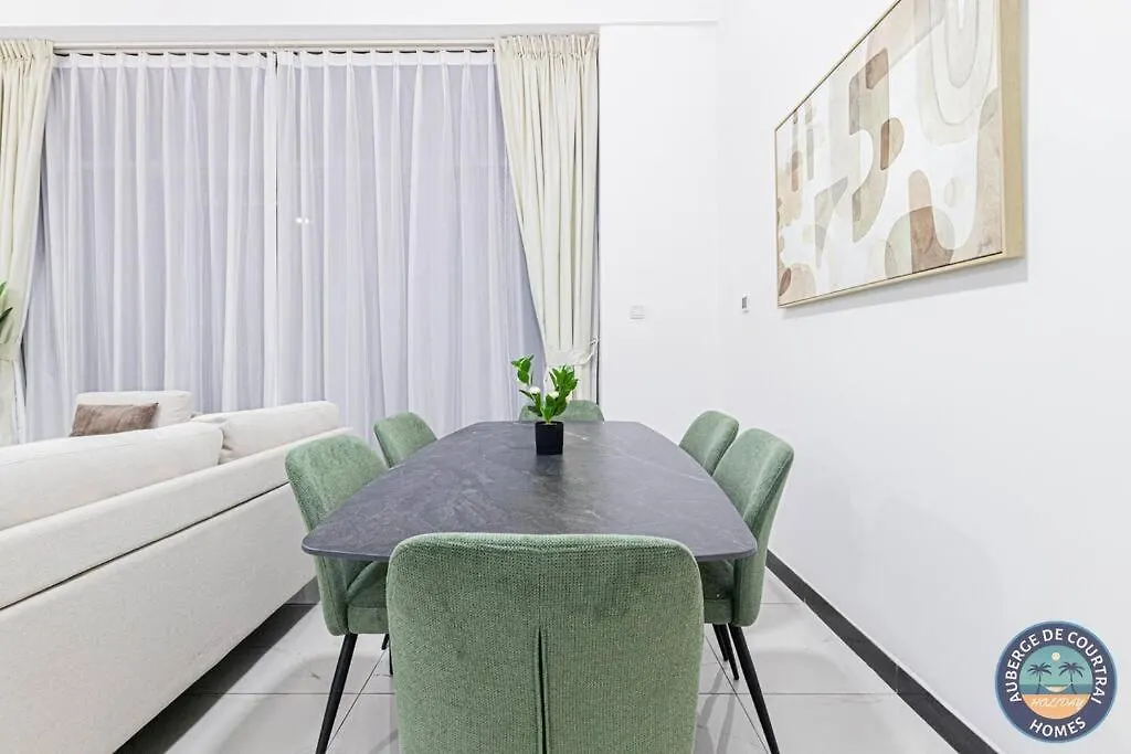 Elegant 3Br Duplex Crystal Residence 두바이