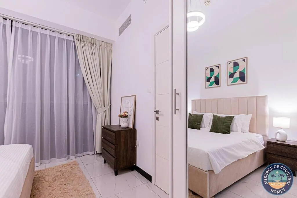 Elegant 3Br Duplex Crystal Residence 두바이 아파트