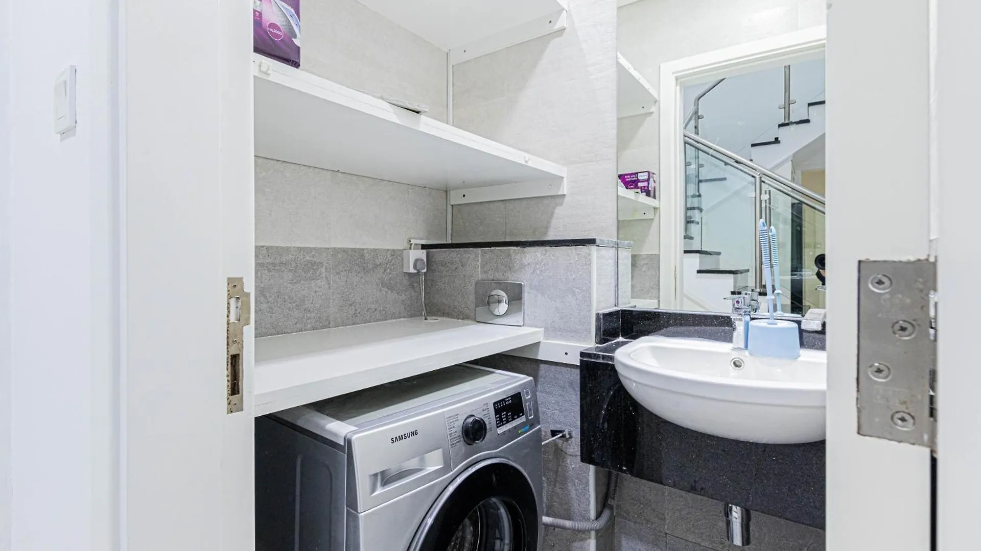 Apartment Elegant 3Br Duplex Crystal Residence Dubai United Arab Emirates