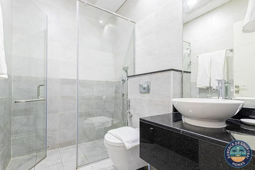 Elegant 3Br Duplex Crystal Residence Dubai