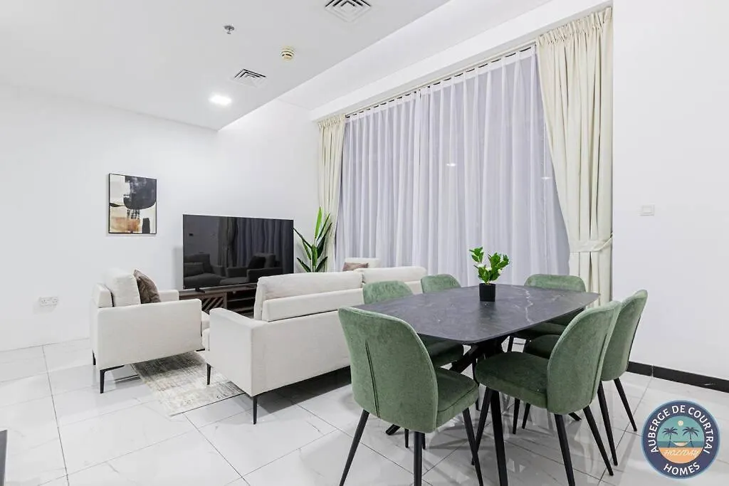Elegant 3Br Duplex Crystal Residence Dubai Apartment